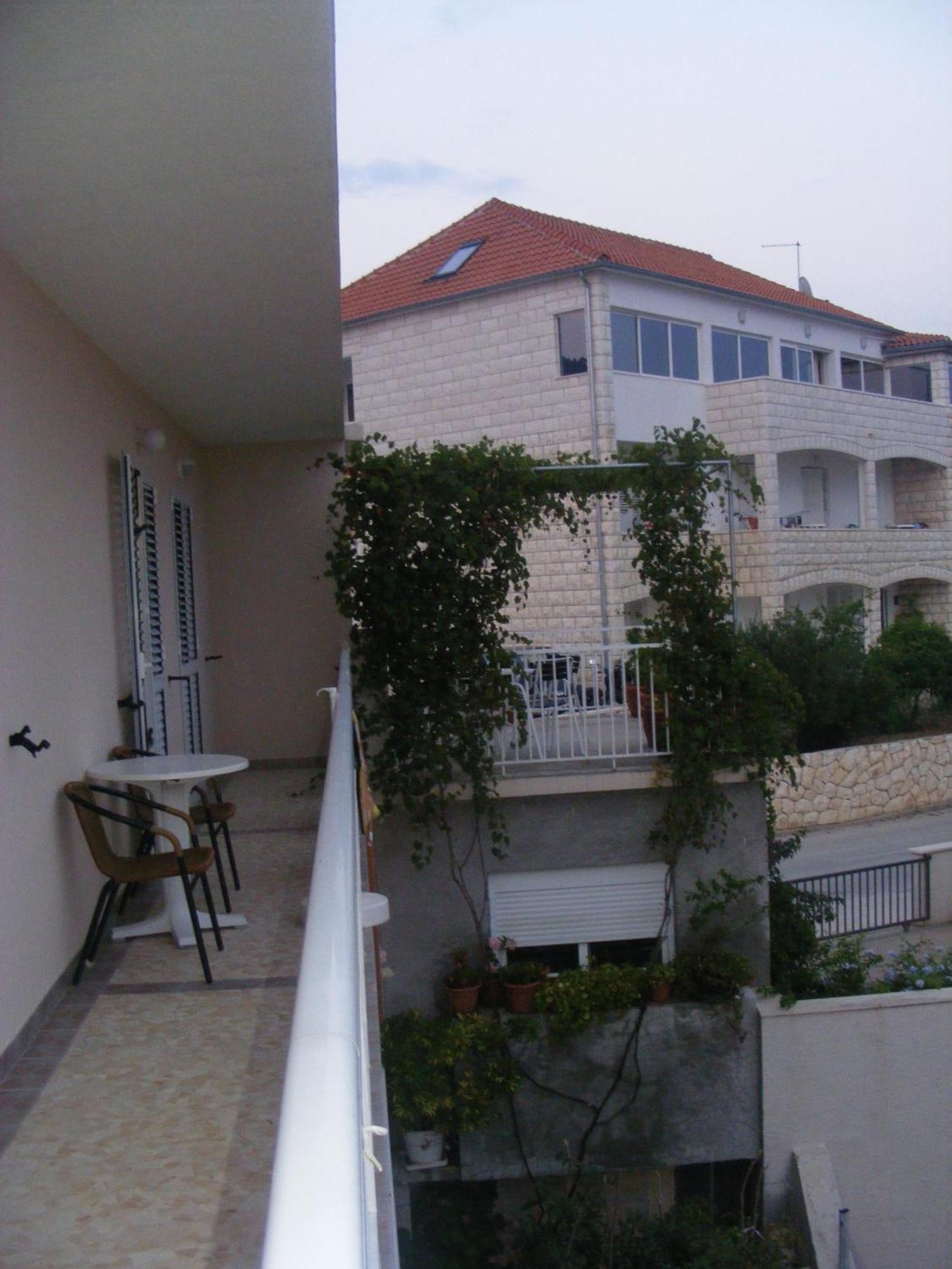 Kresic Hvar Town