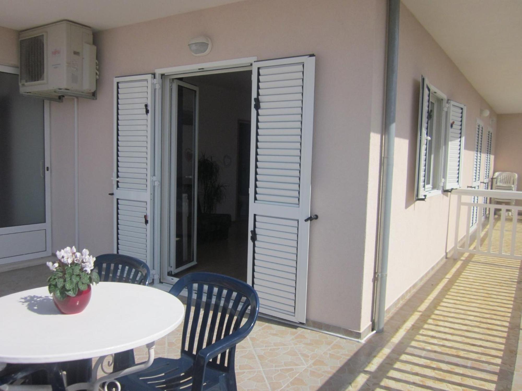 Kresic Apartment *