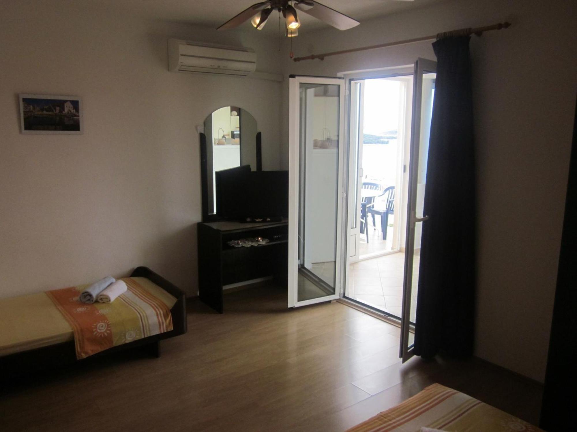 Apartment Kresic *